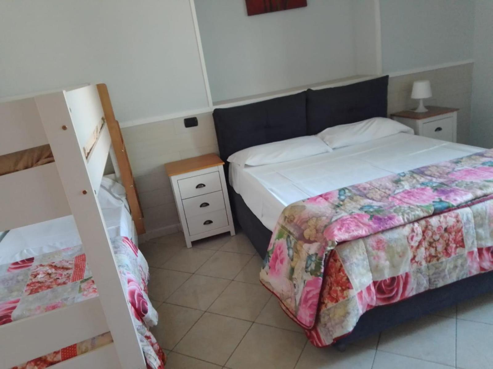 Hotel Casafort Pozzuoli Quarto foto